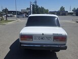 LADA (VAZ) 2107-2