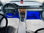 Mercedes 260 E-7