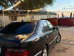 Mercedes E 240-5