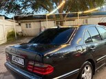 Mercedes E 240-9