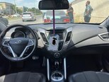 Hyundai Veloster-6