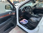 Jeep Grand Cherokee-27