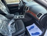 Jeep Grand Cherokee-21