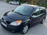Renault Scenic-11