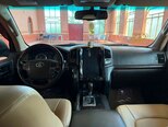 Toyota Land Cruiser-8