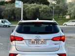 Hyundai Santa Fe-12
