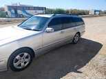 Mercedes E 240-6