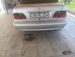 Mercedes E 200-2