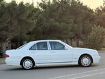 Mercedes E 240-5