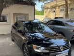 Volkswagen Jetta-2