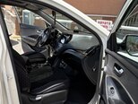 Hyundai Santa Fe-13