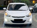 Hyundai Elantra-1