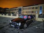 Mercedes E 270-2