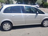 Opel Meriva-11