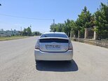 Toyota Prius-3