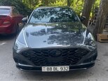 Hyundai Sonata-1