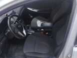 Hyundai Accent-5
