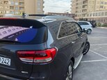 Kia Sorento-11