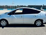 Toyota Prius-5