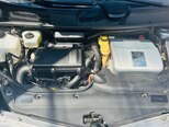 Toyota Prius-14