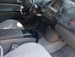 Toyota Prius-3