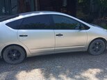 Toyota Prius-7