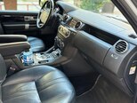 Land Rover Discovery-5