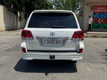 Toyota Land Cruiser-2