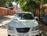 Hyundai Sonata-1