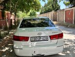 Hyundai Sonata-5