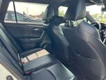 Toyota RAV4-9