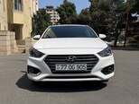 Hyundai Accent-1
