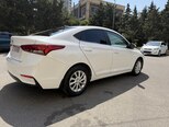 Hyundai Accent-5