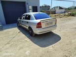 Opel Astra-2