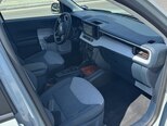 Ford Maverick-15