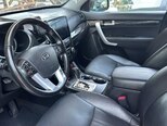 Kia Sorento-4