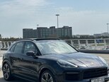 Porsche Cayenne E-Hybrid-12