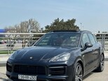 Porsche Cayenne E-Hybrid-5
