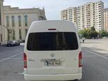 Toyota HiAce-2