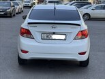 Hyundai Accent-6