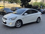 Hyundai Accent-4