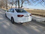 Volkswagen Jetta-5