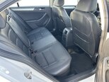 Volkswagen Jetta-7