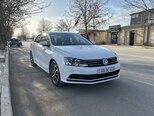 Volkswagen Jetta-3