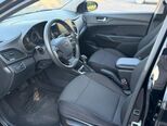 Hyundai Accent-11