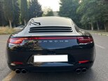 Porsche 911 Carrera 4S-2