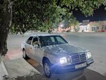 Mercedes 250 D-6