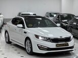 Kia Optima-4