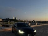 Hyundai Elantra-1