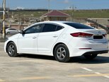 Hyundai Avante-4